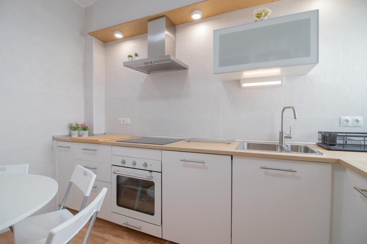 C102 - Huge And Stylish 5 Bedroom By The Center 말라가 외부 사진